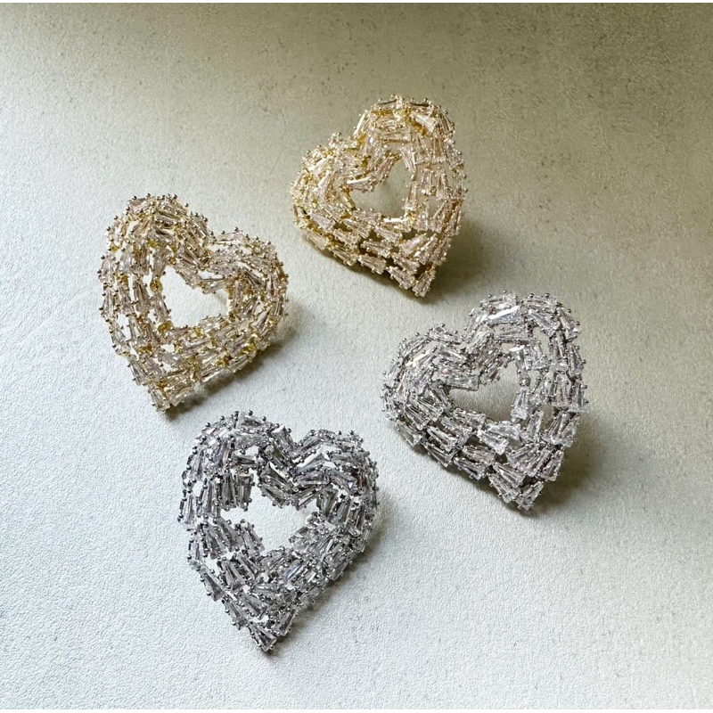 ต่างหูหัวใจคิวบิคสวยกระแทกทุกสายตา