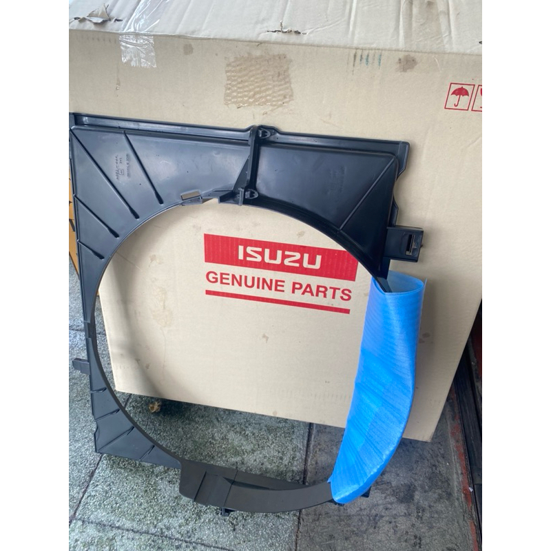 บังลมหม้อน้ำ Isuzu dmax ปี2002-2011 อะไหล่แท้isuzu mu7