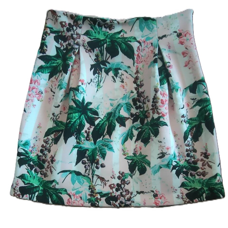 **มือสอง** กระโปรงสั้น XACT size M