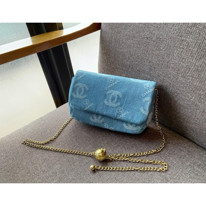 CHANEL DENIM CROSSBODY BAG🩵