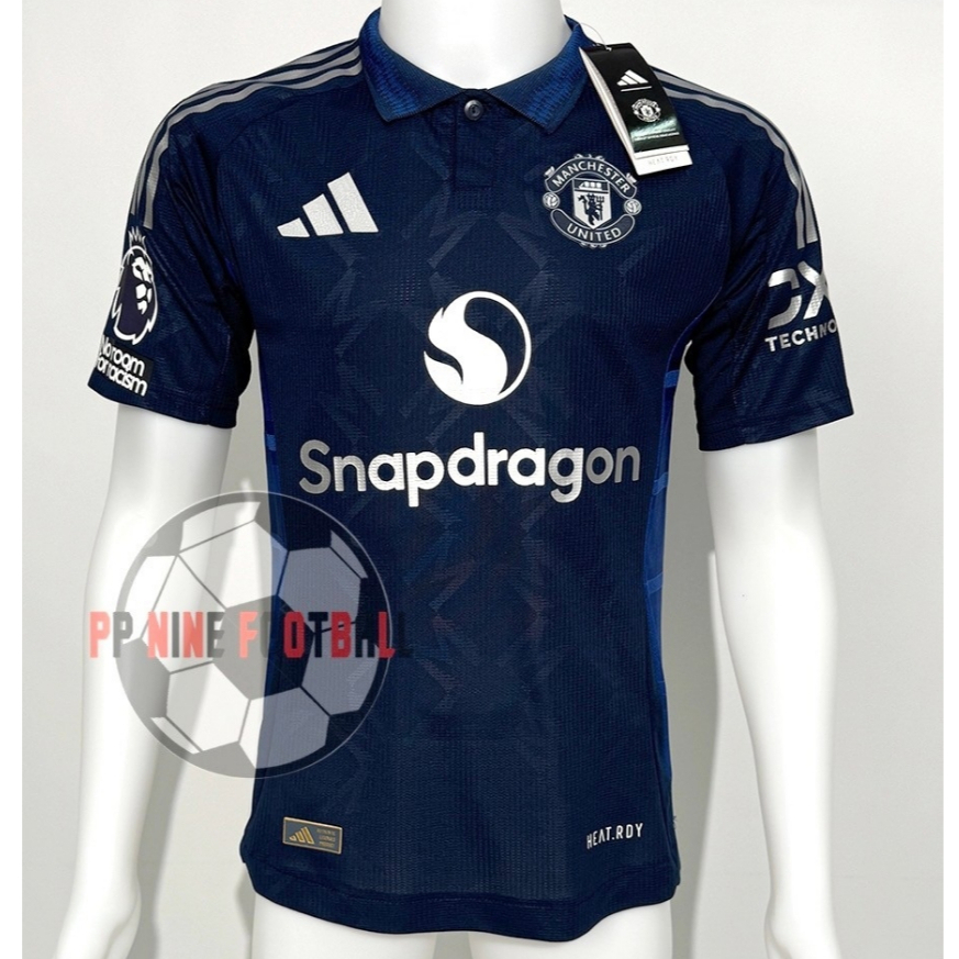 ใหม่ !! เสื้อบอล [ PLAYER ] แมนยู Away ชุดเยือน 2024/25 เกรดนักเตะ ฟลูออฟชั่นพร้อมอามและเบอชื่อพรีเมียร์ลีก EPL + NoRoom