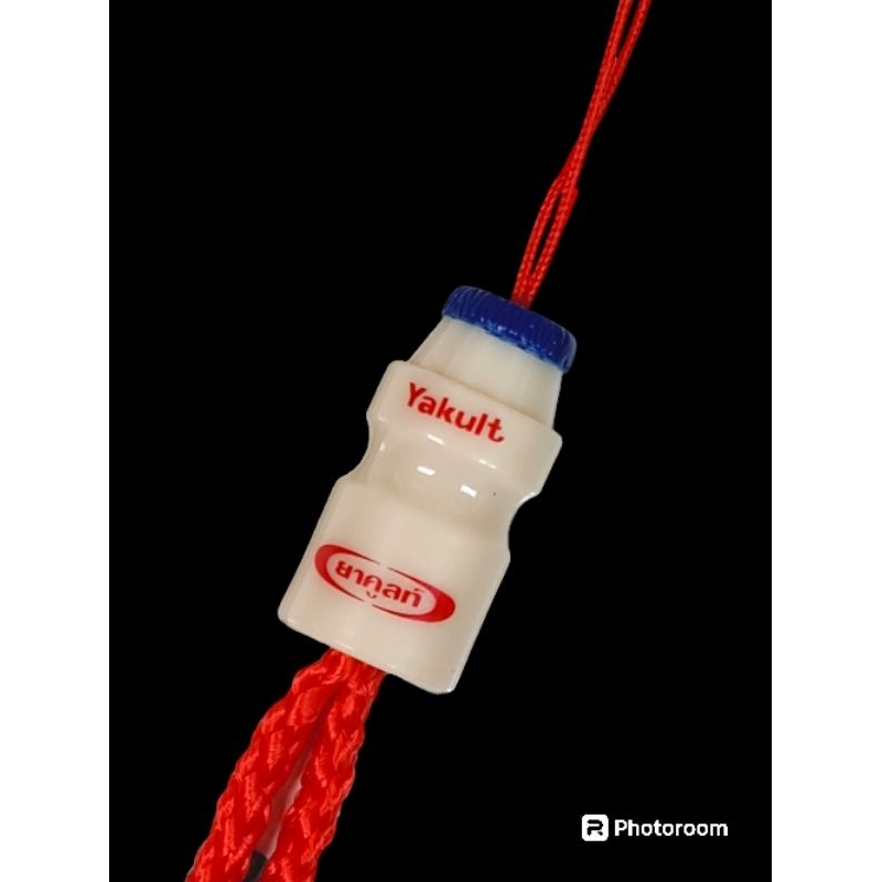 [[ของแท้]] พวงกุญแจยาคูลท์  ที่ระลึก ปี 2554/2011 (ประเทศไทย)