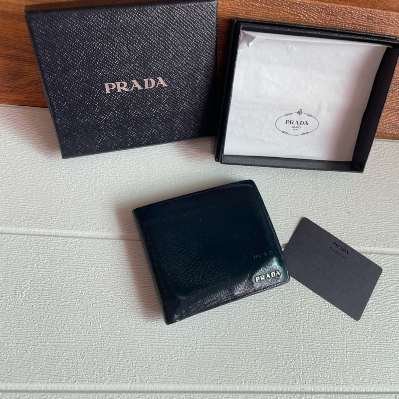 Prada wallet มือสองของแท้