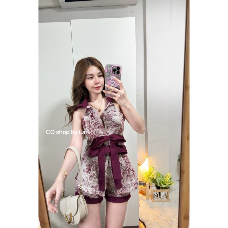 Phapassz - เซท2ชิ้น เสื้อคอปก ลายผ้าทอสวย ติดโบว์ใหญ่ กางเกงขาสั้น ลุคผู้ดี Roseshop