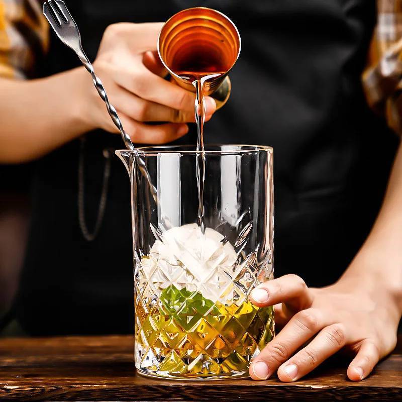 แก้วผสมเครื่องดื่ม ค๊อกเทลสไตล์ญี่ปุ่น Mixing Glass 750ml