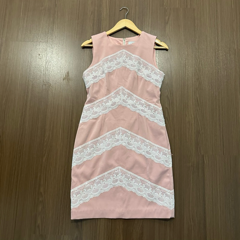 เดรสกระโปรงสั้น Karat boutique size L