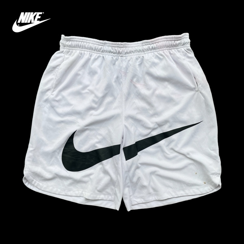 กางเกงกีฬาขาสั้นNike