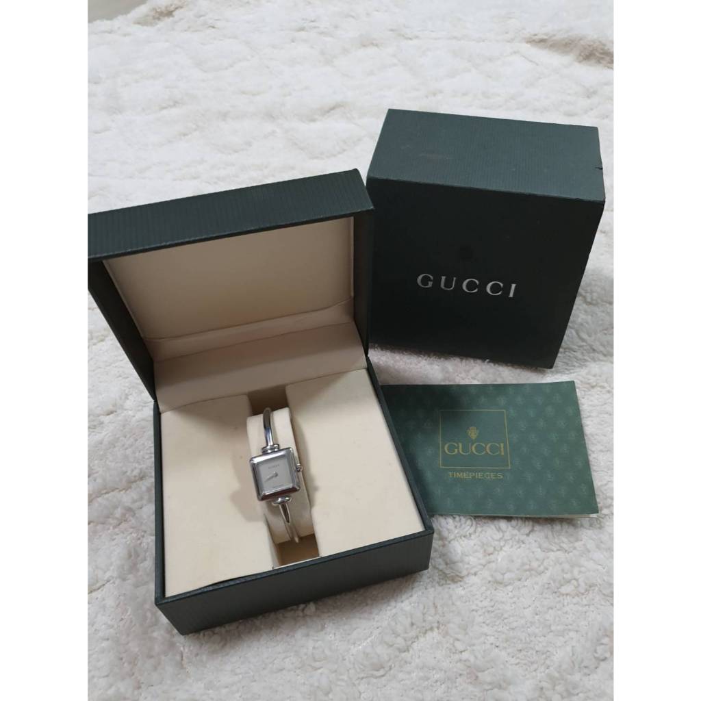 GUCCI 1900L ของแท้ รุ่นยอดฮิต ทรงกำไร อุปกรณ์ครบ สภาพใหม่มาก