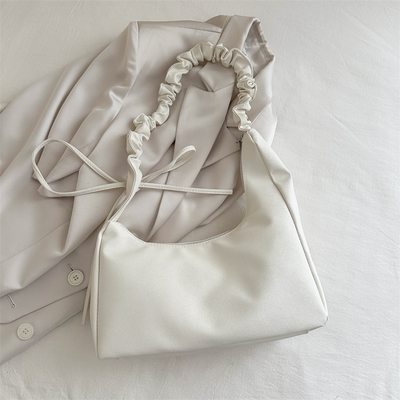 bag_1(BAG2070) กระเป๋าสะพายไหล่หนังพียู-ปรับสายย่นสะพายข้างได้