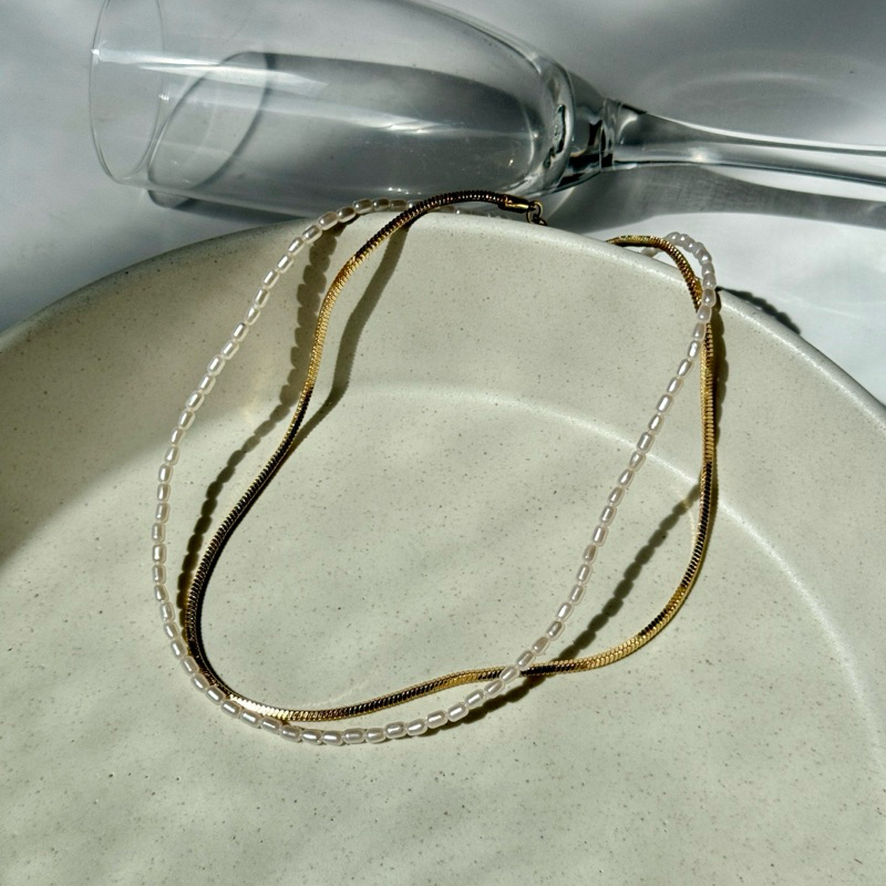 Golden Pearl Necklace/ จี้ Charm *สามารถกดไม่รับจี้ได้* | @trophies.co