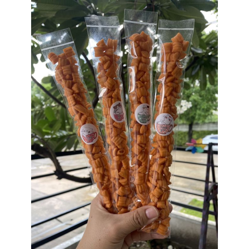 บุษราคัม รสเค็ม ขนมปังกรอบรูปแท่ง 5 บาท(ขั้นต่ำ 10ถุง)