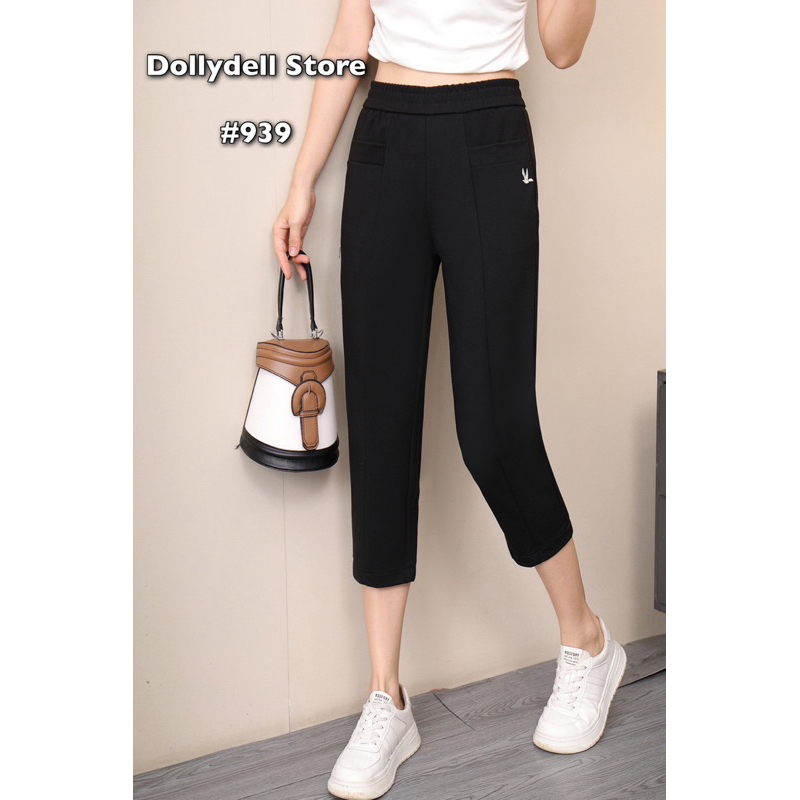 939  กางเกงทรงวอร์ม5ส่วน สีดำ