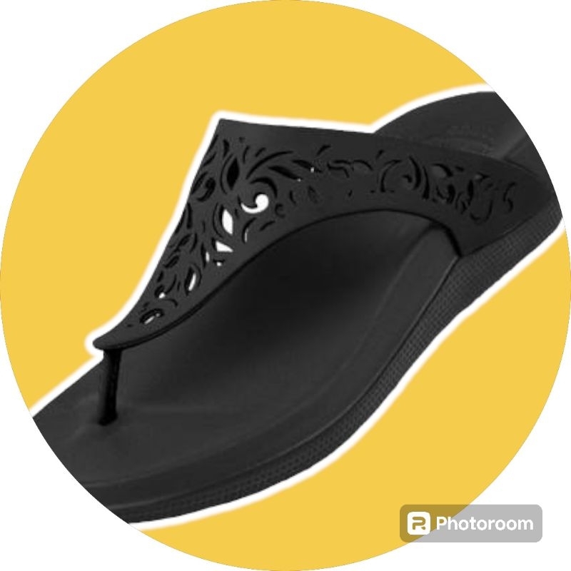 monoboรองเท้าแตะหูหนีบยี่ห้อmonoboโมโนโบรุ่นโมนิก้า6size5-8