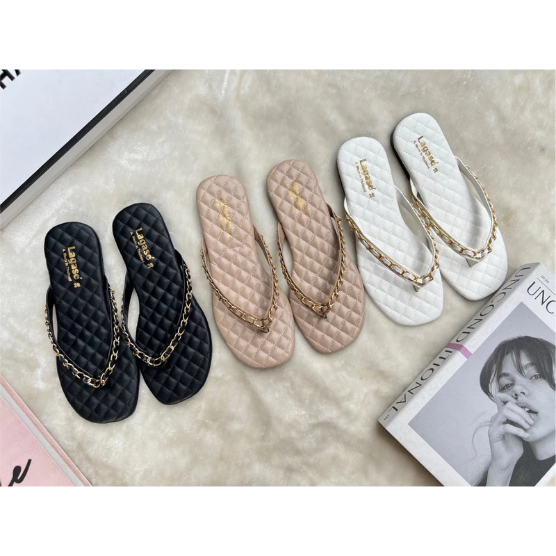 รองเท้าแตะแฟชั่นแบบหูคีบประดับด้วยโซ่ทอง เรียบสวยใส่สบายเท้าราคาหลักร้อย พร้อมส่ง