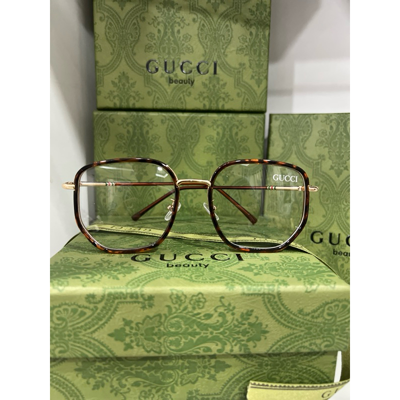 แว่น Gucci กรองแสงบลู พร้อมกล่องค่ะ