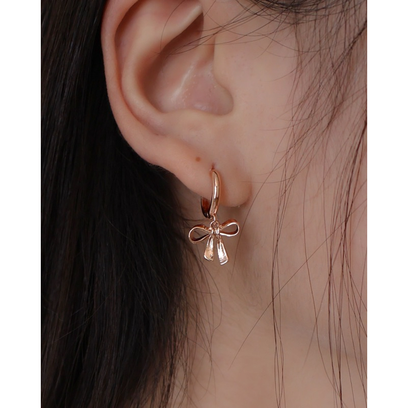 A.piece ต่างหูห่วง [silver 925 post] One-touch 101 collection : Ballerina ribbon one-touch