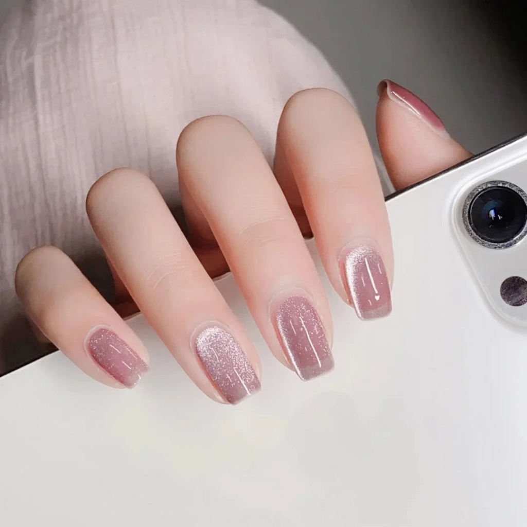 สีทาเล็บเจลแคทอาย โทนม่วงตุ่นสีสุภาพ ใช้ได้กับทุกสีผิว สีชัด ติดทนนาน L010 ปริมาณ 10 ml - รูปที่ 5