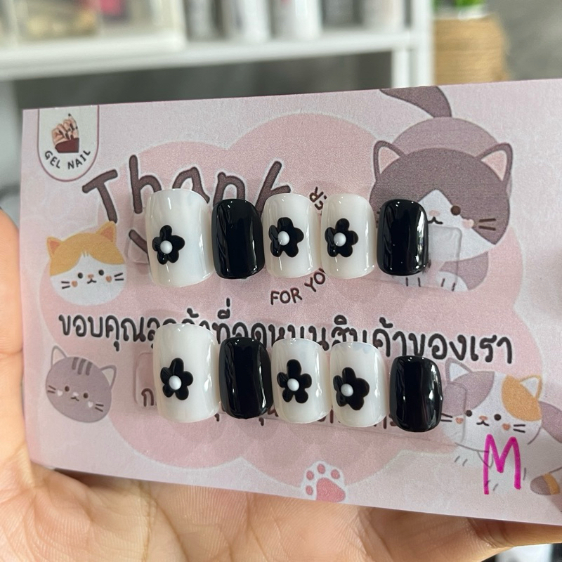 เล็บเจลลายดอกไม้ มินิมอล minimal แบบสาวเกาหลี