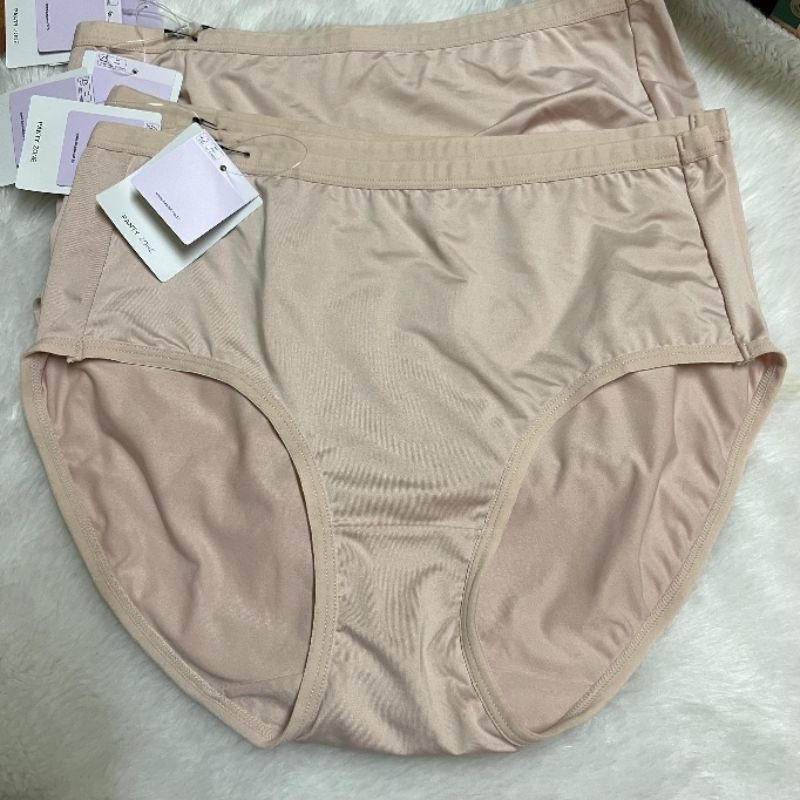 sabina extra freesize panty suxz676 กางเกงชั้นใน ซาบีน่า รุ่นใหญ่พิเศษ เอว 30_45 นิ้ว ใส่ได้สบาย