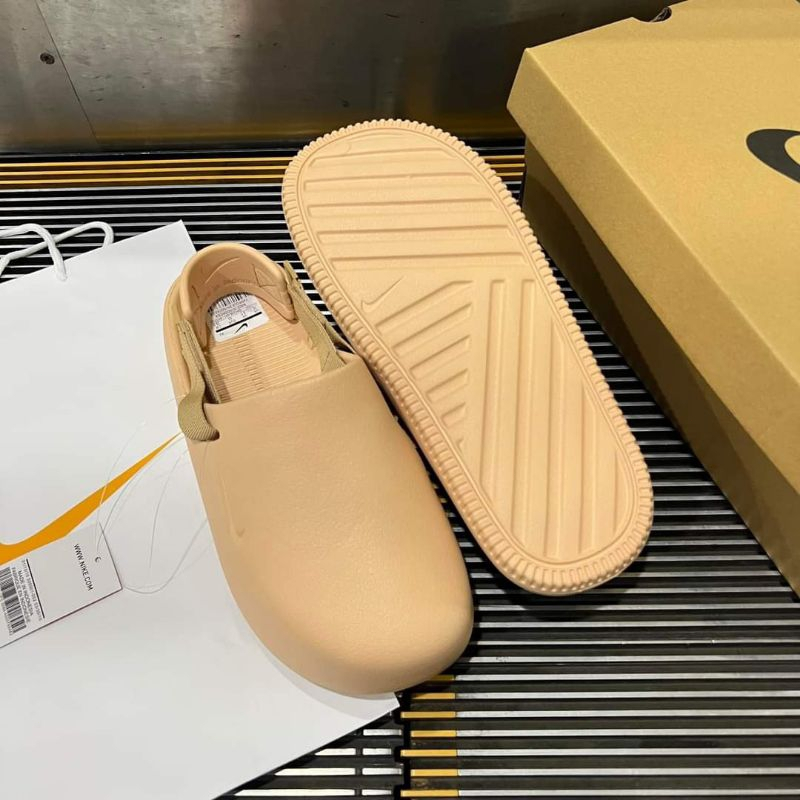 Nike Calm Slide พื้นหนา กันลื่น สําหรับผู้ชาย และผู้หญิง รองเท้าแตะลำลองแบบสวม สำหรับผู้ชาย ร้องเท้าแตะแบบสว