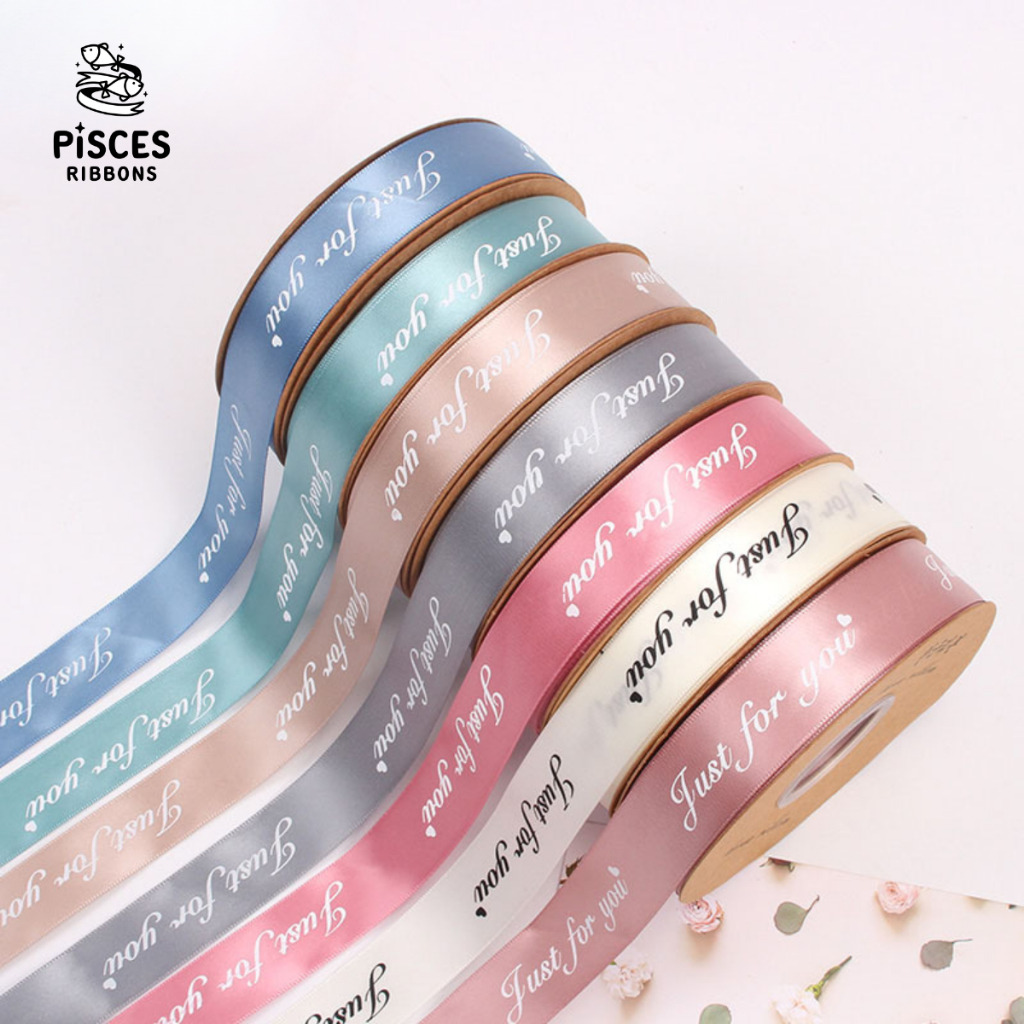 3 หลา * ริบบิ้นผ้าซาตินสกรีนลายสีทอง JUST FOR YOU ขนาด 2.5 cm ผูกของขวัญวันเกิด