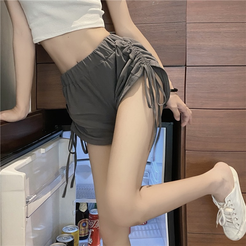 มาใหม่เซ็กซี่เอวสูงแสดงการออกแบบบางรู้สึก Drawstring ร้อนร้อนกางเกงนอกสวมใส่สบาย ๆ กางเกงขาสั้นผู้หญิง