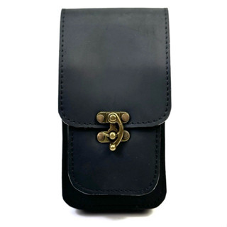 Chinatown Leather กระเป๋ามือถือหนังวัวแท้ร้อยเข็มขัดสีน้ำตาล…