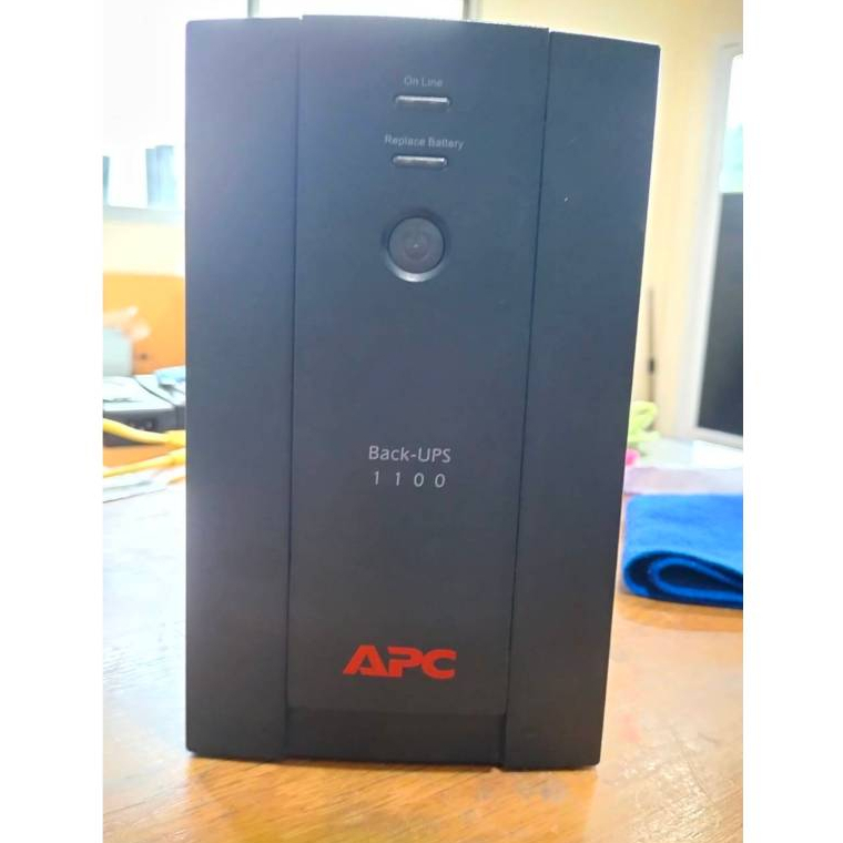 APC UPS 1100VA มือสอง พร้อมแบตเตอรี่ เน้นขายตามสภาพเครื่่อง