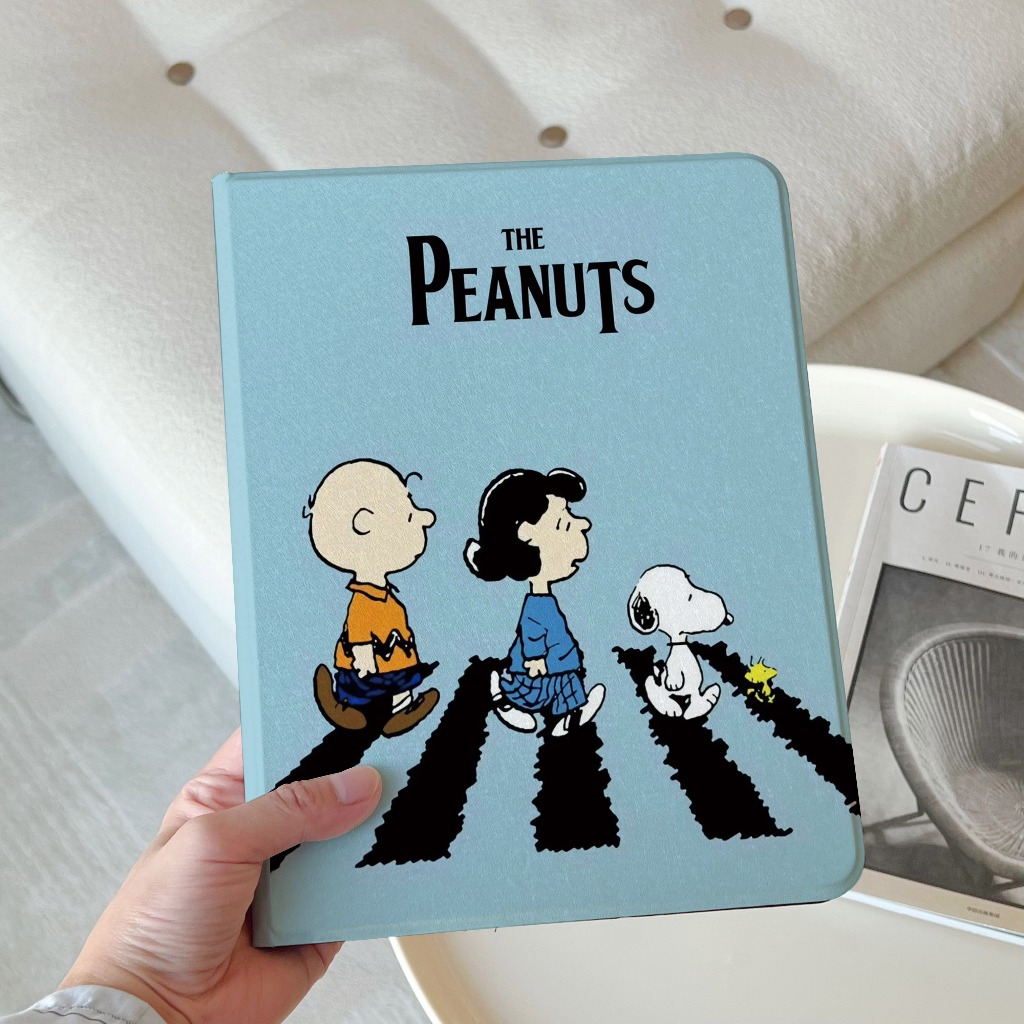 ส่งทันที เคสไอแพด Snoopy Gen9/8/7 Air5/4 Pro11 2024 Gen10 Air6 11 การ์ตูนน่ารัก เคสipad Gen6 mini7