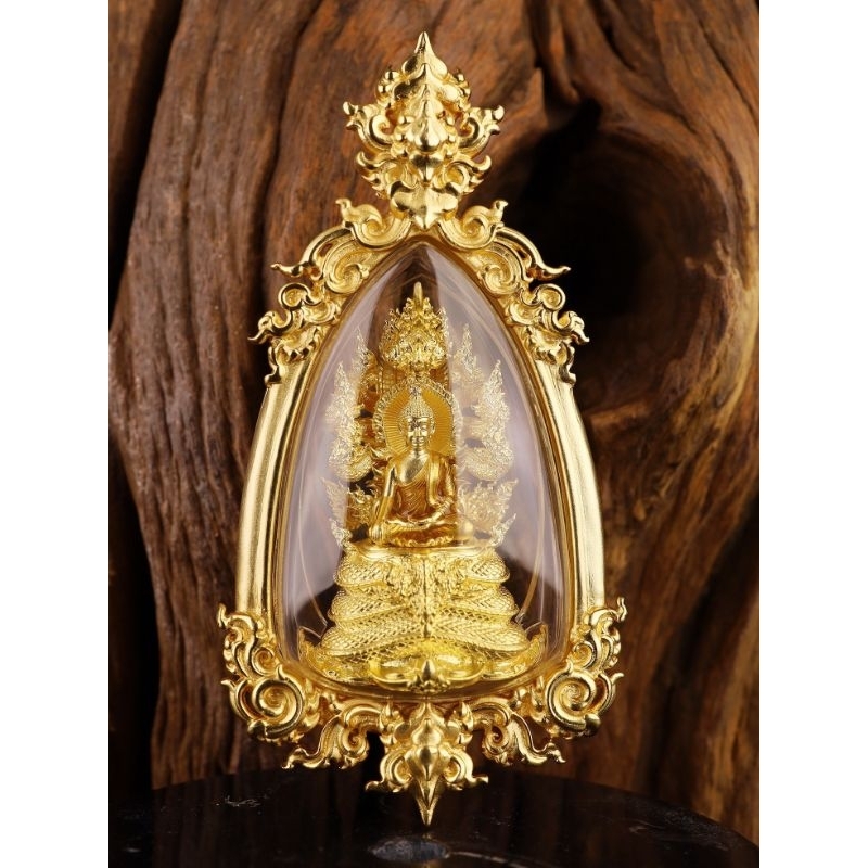 #พระพุทธศรีสัตตนาคราชพิทักษ์ ปี 2567 รายการที่ 1.8 #เนื้อบรอนซ์ชุบทองลงยา ((+)) #พร้อมเลี่ยมกรอบบรอนซ์ชุบทองคำ