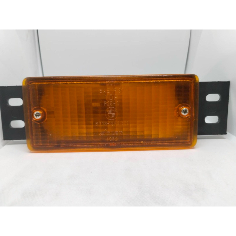 ไฟหรี่กันชน ไฟหรี่หน้า ไฟกันชน  บีเอ็มดับเบิลยู ซีรีส์3E30 BMW 316 E30 M10  ปี1982-1987 1ดวง ราคา  4