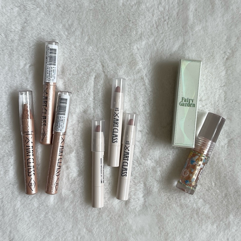 Glitter Eyeshadow TWENTYWENDY / TOO Cool FOR SCHOOL  ดอลลี่อาย ของใหม่ ❌ ทักแชท➖3️⃣0️⃣% ❌