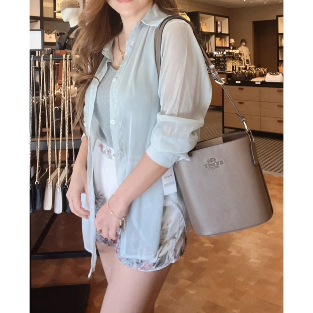 COACH SOPHIE BUCKET BAG IN SIGNATURE CANVAS มี 2 สี