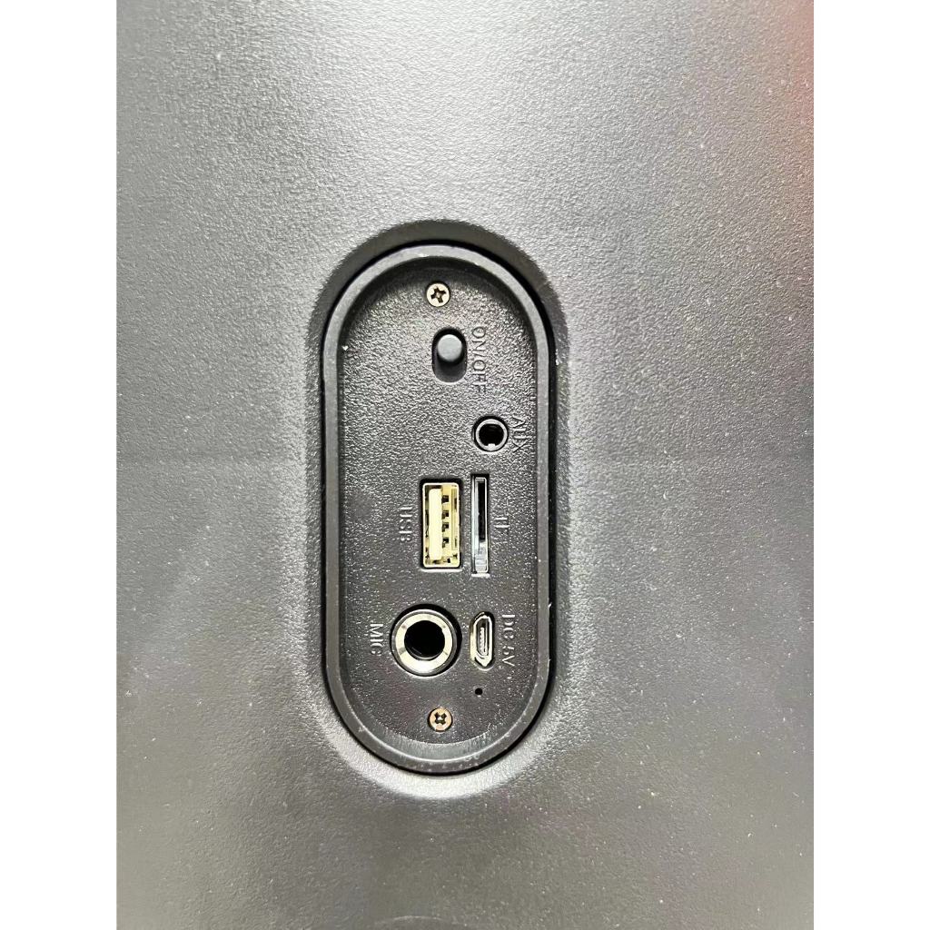 ลำโพงบลูทูธ รุ่น KTS-2056 ดอก6.5นิ้ว2ดอก แถมไมค์สาย1ตัว รองรับAUX TF USB ปรับไฟได้ สามารถเชื่อมต่อได้2ตู้