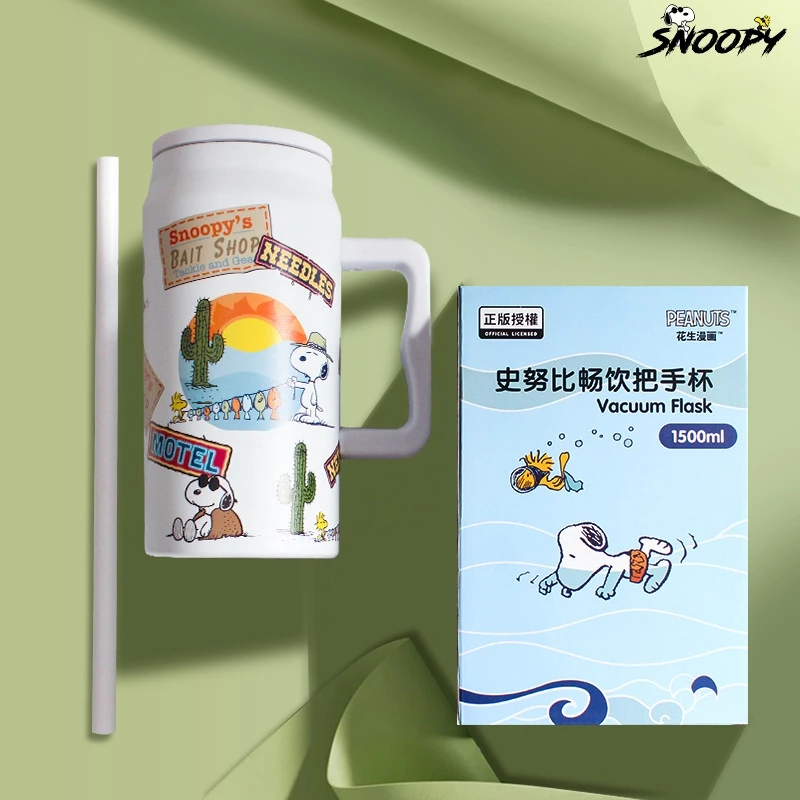 จัดส่งกรุงเทพฯ Snoopy แก้วเก็บความเย็น 1500ml พร้อมที่จับและฝาฟางถ้วยแก้วกระติกเก็บความร้อนและเย็นถ้วยน้ำในรถยนต์ข thumbnail 8
