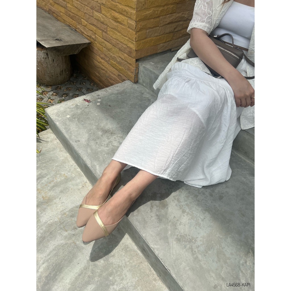 HaloBangkok รองเท้า Flat Shoes หนัง PU Leather รุ่น LA4568