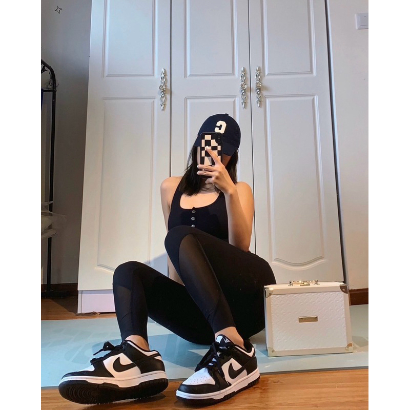 [สินค้าพร้อมส่ง ] Nike Dunk Low Retro “White Black” Panda ของแท้ 100%