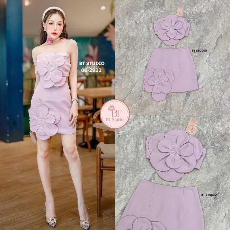 XS มือ1 BT studio ชุดเซ็ตเสื้อเกาะอก แต่งดอกไม้ใหญ่ๆ มาพร้อมกระโปรงสั้น ใส่สวยสุดๆ ป้าย BT studio