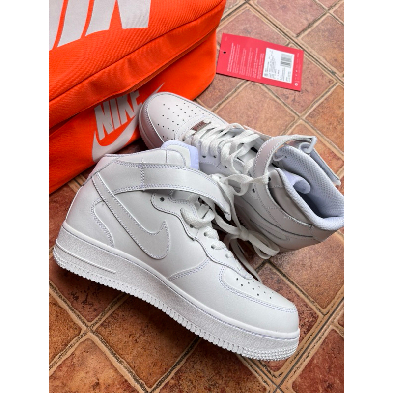 รองเท้าผ้าใบNike air