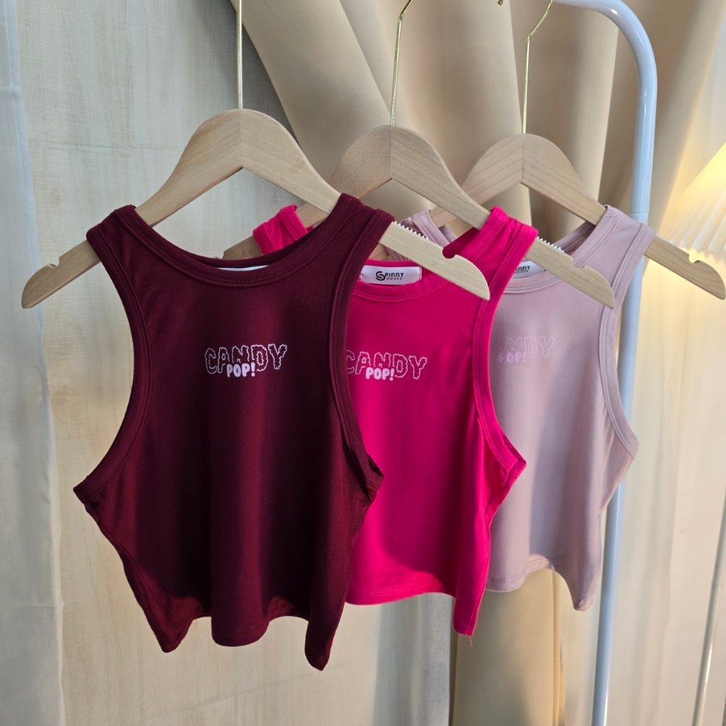 เสื้อครอปกล้าม ผ้าเรย่อน ทรงรัดรูป สกรีนลาย ใส่แล้วกระชับ พรางหุ่น สาวอวบก็ใส่ได้น้า พร้อมส่งจ้า รุ่น กล้ามCandypop