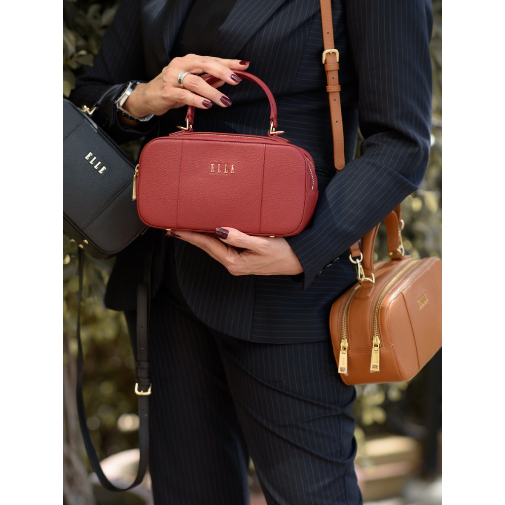 ELLE BAG | กระเป๋าสะพายข้างผู้หญิงทรงบัคเก็ต หนังวัว Full Grain นำเข้าจาก Italy ปรับระดับได้ 5 ระดับ