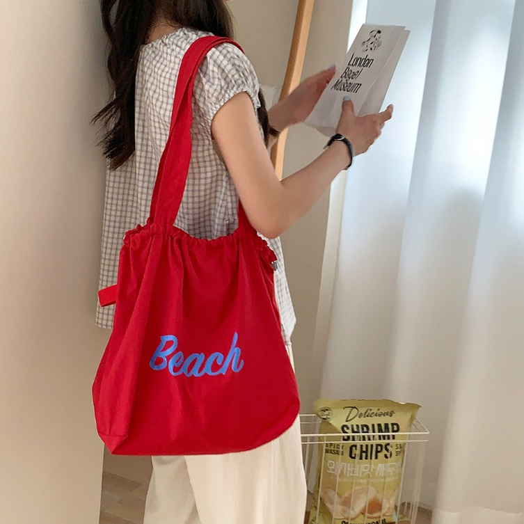 พร้อมส่งจากไทย 218 กระเป๋าสะพายไหล่ สามารถจุของได้เยอะ มีซับใน สะพายไปคาเฟ่ ไปทะเล