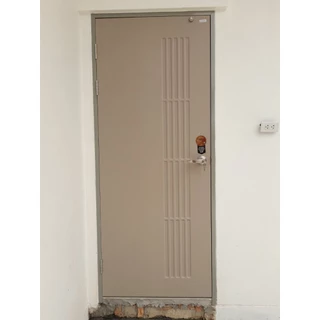 ส่งฟรี ประตูโมเดิร์น ประตู uPVC รุ่น PJR-001 ผิวเสี้ยนไม้ เซาะร่อง Vacuum ประตูภายนอกกันน้ำ Polywood ประตูกันน้ำ