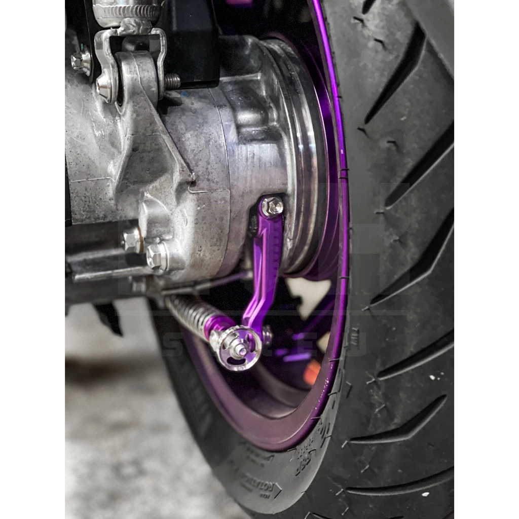 ยึดมือลิง งานกลึงมือ น็อตหัวสนาม Honda Giorno 125 สีเลส thumbnail 3