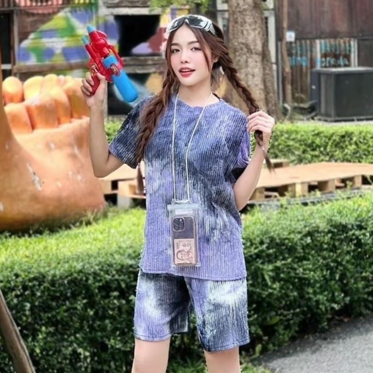 COD🌈ชุดเซ็ท ผู้หญิง 🆕ชุดเซ็ตเสื้อแขนสั้นมัดย้อม ผ้าย่นเปลือกไม้ 7 ส เสื้อแขนสั้นกับกางเกงขาสั้น จัดส่งภายใน 24 ชั่วโมง