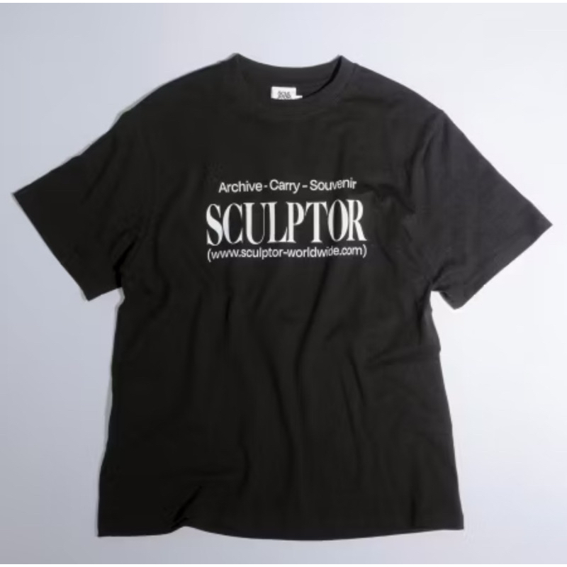 เสื้อยืด SCULPTURE มือ1 size L ส่งฟรี
