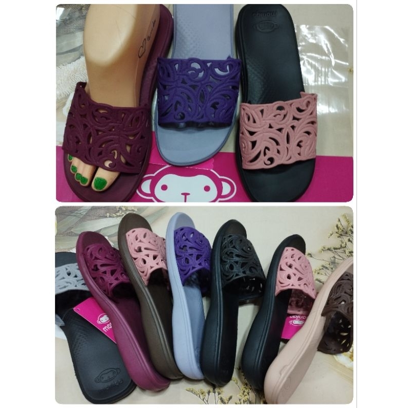 รองเท้า สวม MONOBO Moniga 4.3 ลายไทย สวมใส่สบาย