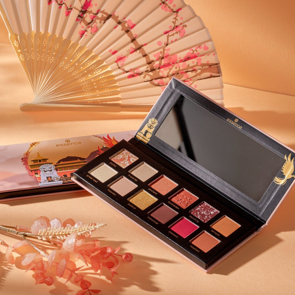 essence Hello Beijing eyeshadow palette - อายแชโดว์