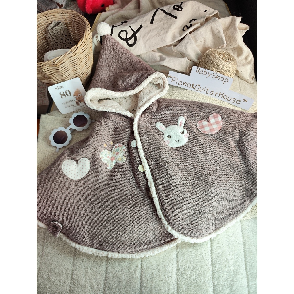 เสื้อคลุมอุ่นๆแบรนด์ coeur a coeur รหัสT4852 ส่งต่อเสื้อผ้าลูกสาวแบรนด์ญี่ปุ่นมือสอง เสื้อคลุมเด็ก