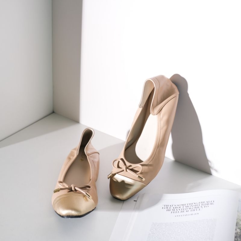 ACELA (เอเซล่า)รองเท้าคัทชู ส้นเตี้ย สี Sweet day beige ไซส์ 36-42